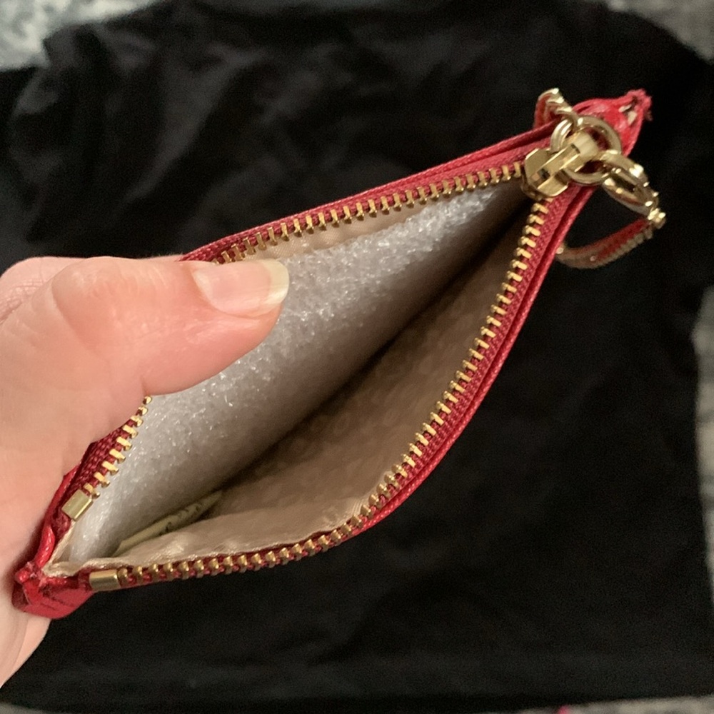 Red Leather Chain Wallet - Picture 3 of 3